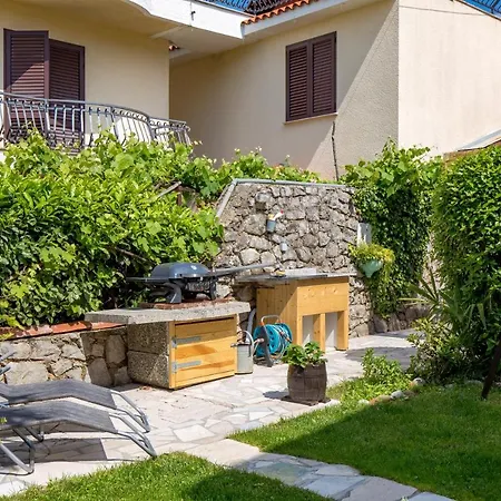 Garden Home Flora Rijeka Exterior photo